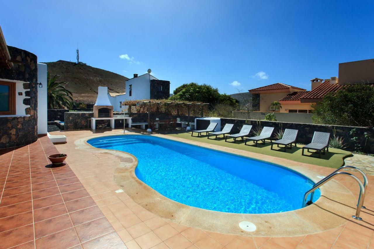 Casa Mina Villa La Oliva Luaran gambar